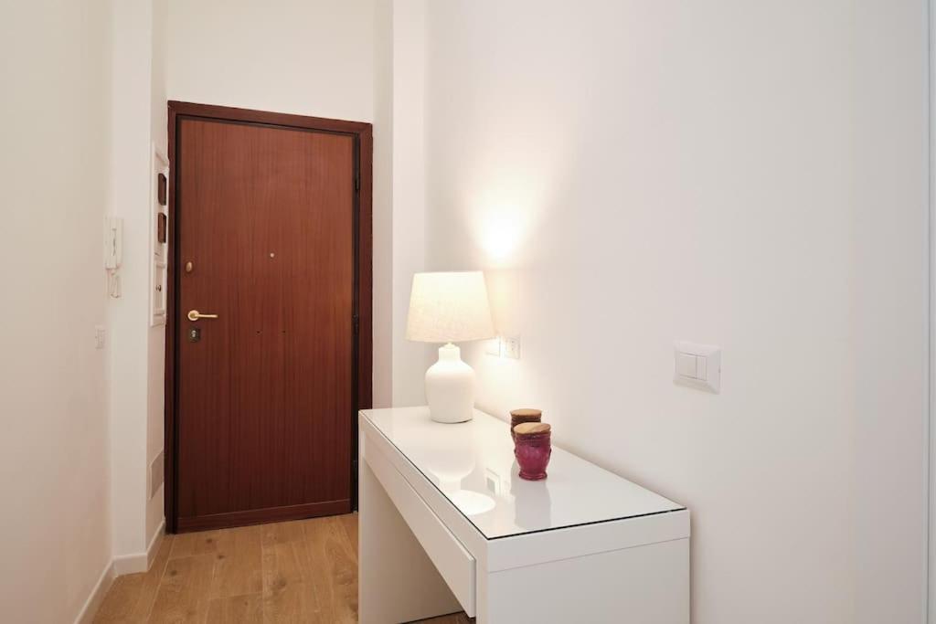 20 Minuti Vaticano - Nido Shopping Folkoristico Apartamento